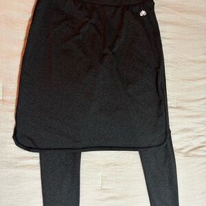 Snoga shirttail hem Skirted Leggings